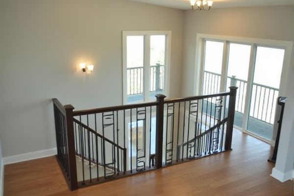 Glass Infill vs. Metal Infill for Railings: Which Is Best?