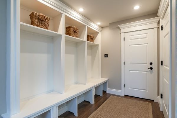 Mudroom Storage Solutions: Open Cubbies vs. Closed Cubbies - Which Is Better?