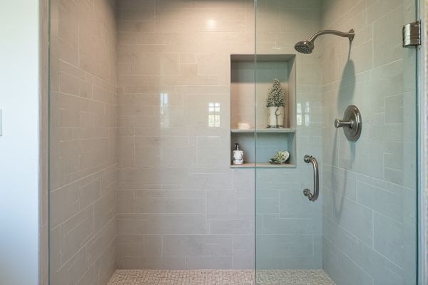 Shower Niche vs. Shower Shelf: Which Is Best for Your Bathroom?